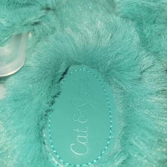 Girls' Brooklyn Slide Fuzzy Slippers Turquoise Green - Cat & Jack - SIZE L 4/5 - Picture 2 of 3